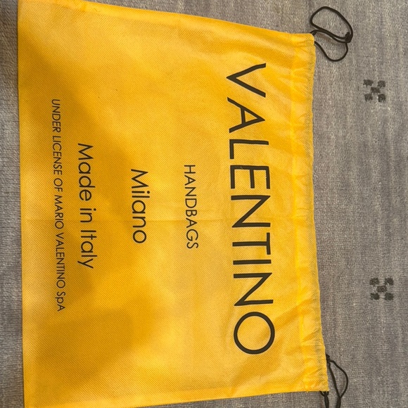 Valentino by Mario Valentino Cocoette Red Leather Bag - NWT - Picture 13 of 13